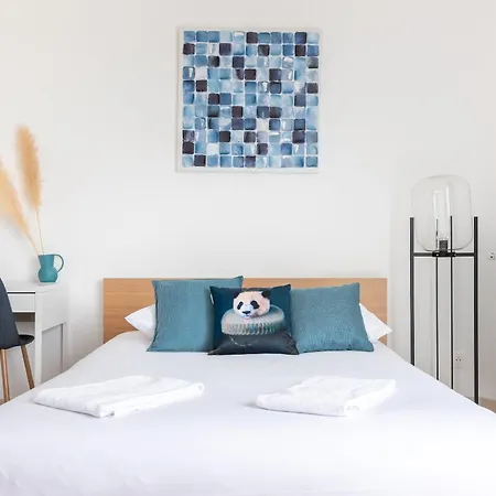 L'ensoleillé Superbe Avec Garage Apartamento *